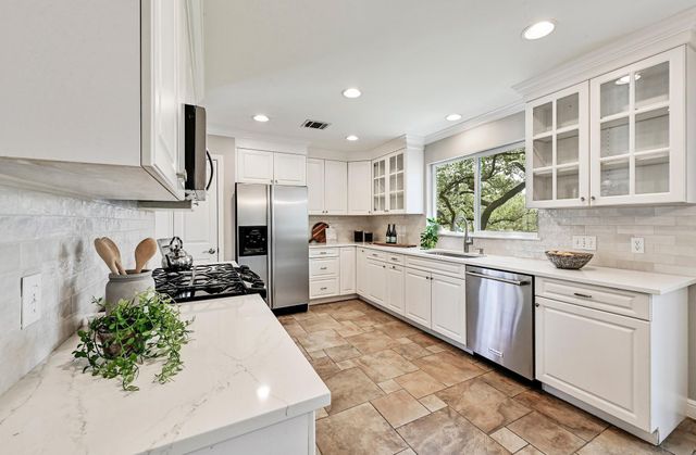 8007 Davis Mountain CV, Austin, TX 78726