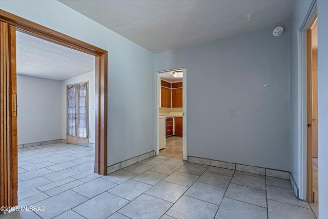 4126 E Lester Street, Tucson, AZ 85712