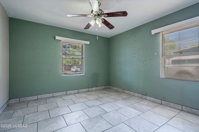4126 E Lester Street, Tucson, AZ 85712