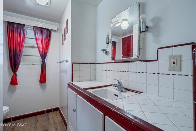 4126 E Lester Street, Tucson, AZ 85712