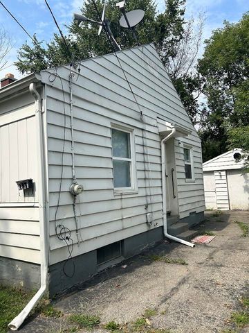 2301 Missouri Avenue, Flint, MI 48506