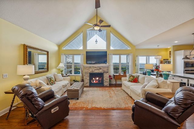 416 County Road 754, Riceville, TN 37370