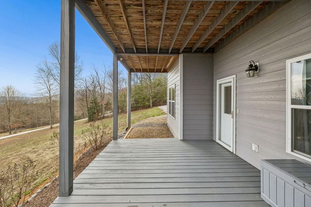 416 County Road 754, Riceville, TN 37370