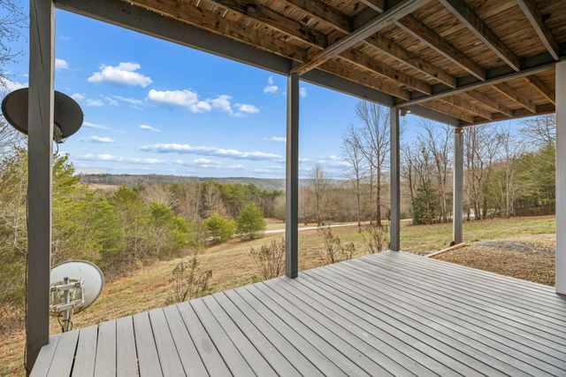 416 County Road 754, Riceville, TN 37370