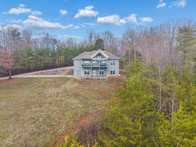 416 County Road 754, Riceville, TN 37370