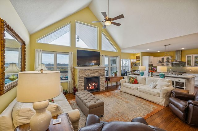 416 County Road 754, Riceville, TN 37370