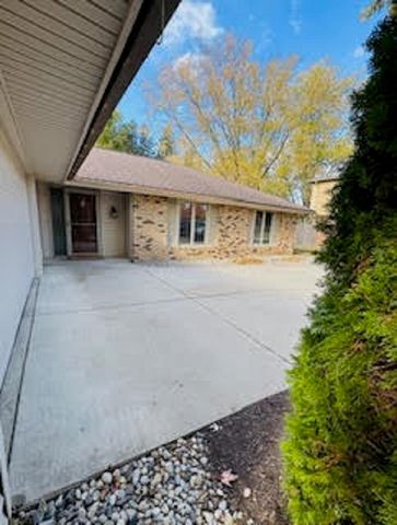 3805 Windswept Drive, Fort Wayne, IN 46815