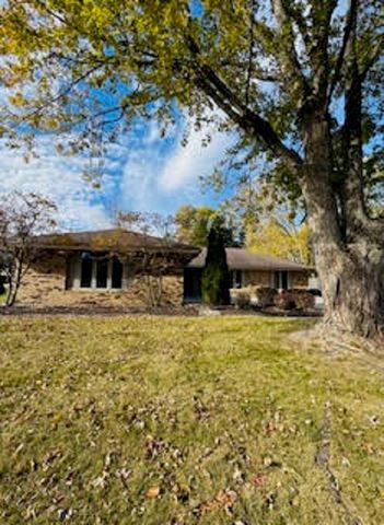 3805 Windswept Drive, Fort Wayne, IN 46815