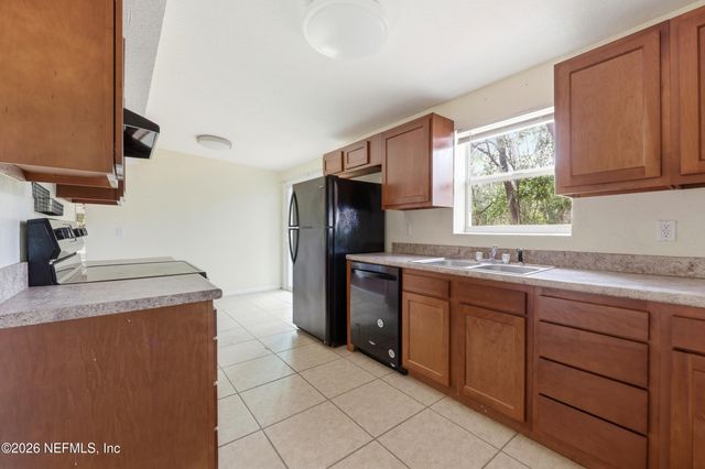 9410 GILCHRIST Court, Jacksonville, FL 32219