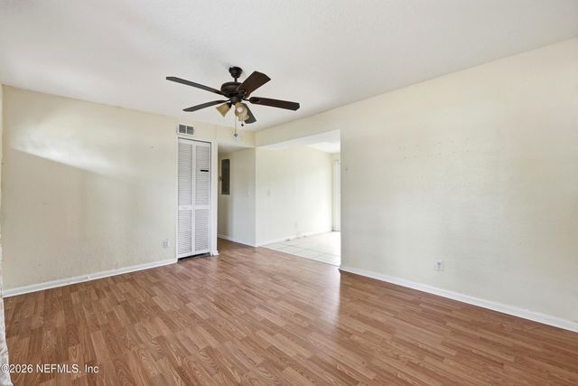 9410 GILCHRIST Court, Jacksonville, FL 32219