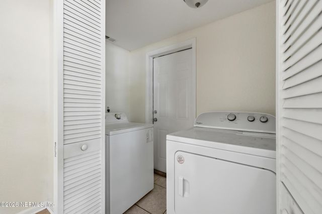 9410 GILCHRIST Court, Jacksonville, FL 32219