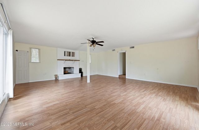 9410 GILCHRIST Court, Jacksonville, FL 32219