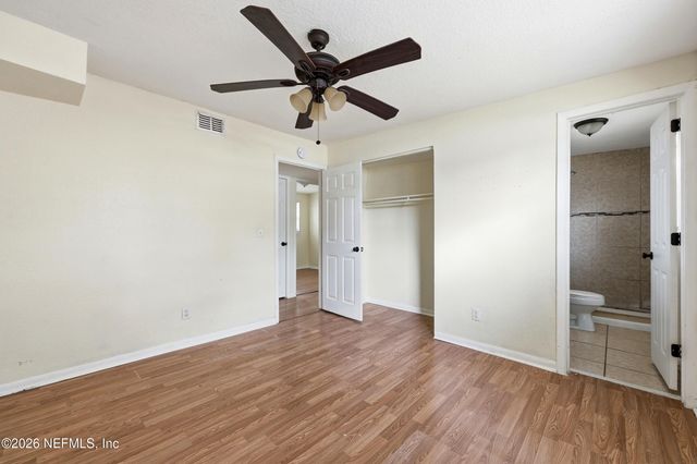 9410 GILCHRIST Court, Jacksonville, FL 32219