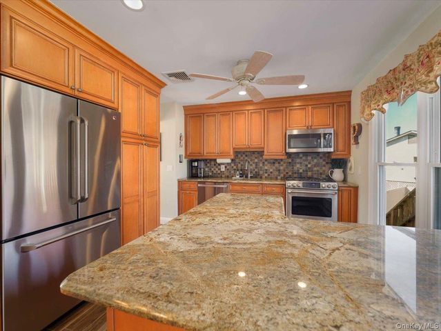 144 Sleepy Hollow Lane, Congers, NY 10920