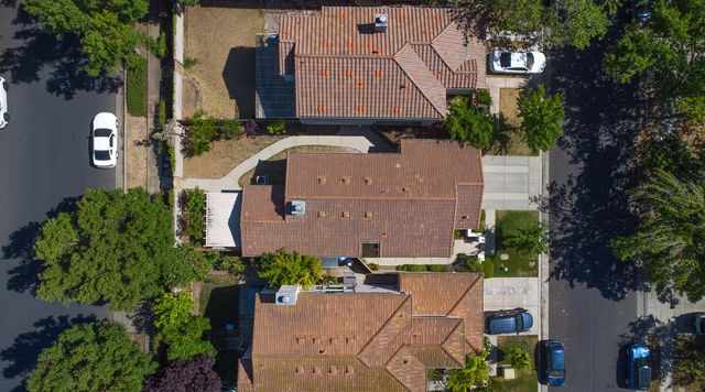 9109 W Trumbauer Way, Elk Grove, CA 95758