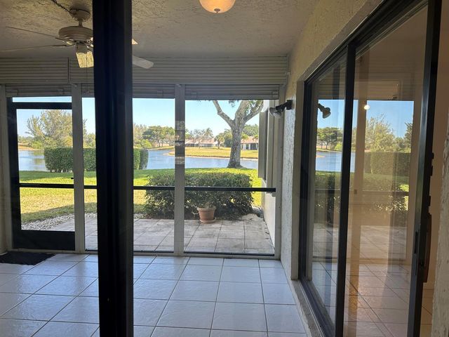 5819 Parkwalk Drive, Boynton Beach, FL 33472