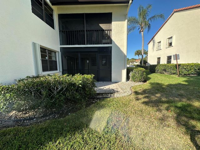 5819 Parkwalk Drive, Boynton Beach, FL 33472