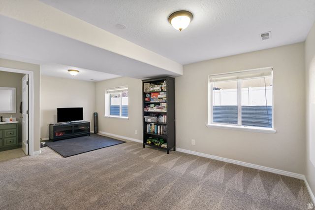 68 E SETTLER RD, Saratoga Springs, UT 84045