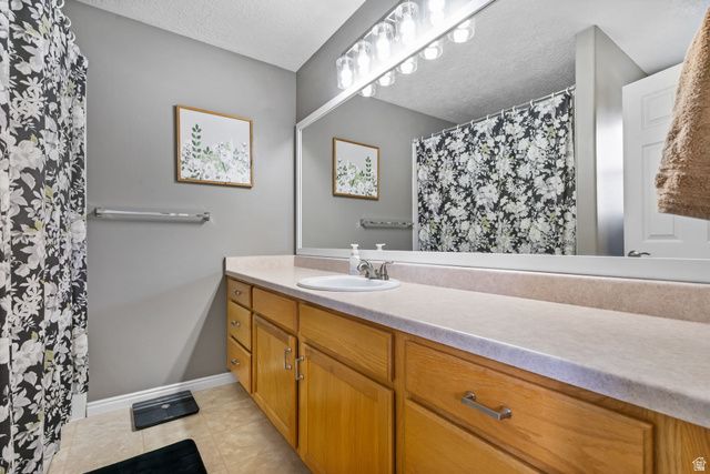 68 E SETTLER RD, Saratoga Springs, UT 84045