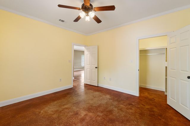 4586 Old Highway 11, Purvis, MS 39475