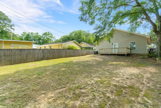 4586 Old Highway 11, Purvis, MS 39475