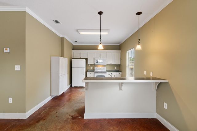 4586 Old Highway 11, Purvis, MS 39475