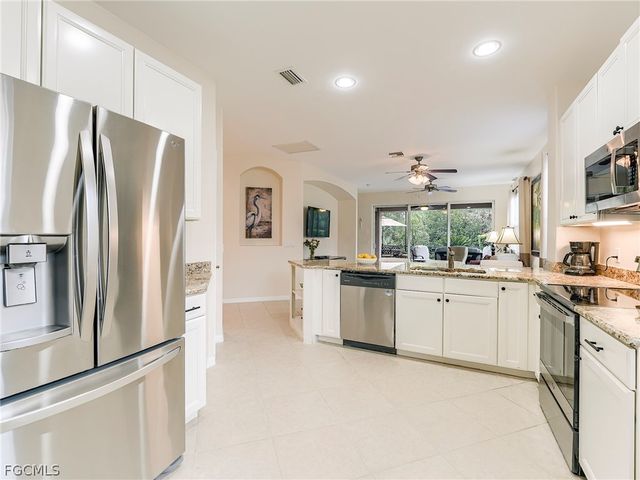 10610 Camarelle CIR, Fort Myers, FL 33913