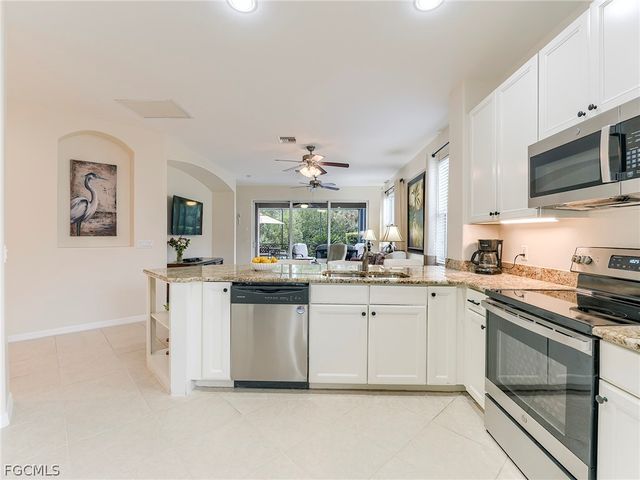 10610 Camarelle CIR, Fort Myers, FL 33913