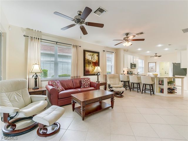 10610 Camarelle CIR, Fort Myers, FL 33913