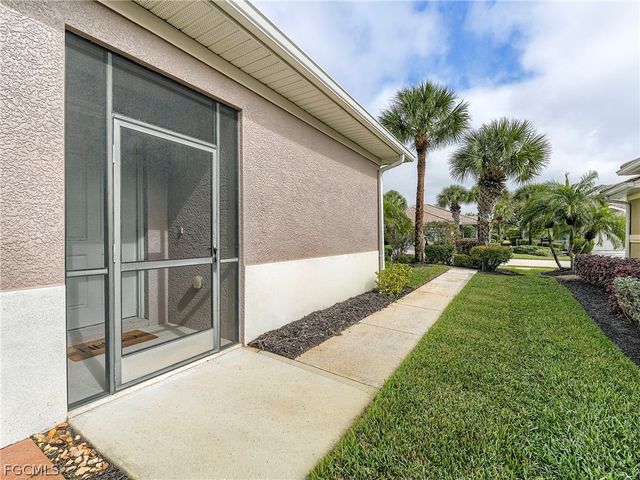 10610 Camarelle CIR, Fort Myers, FL 33913