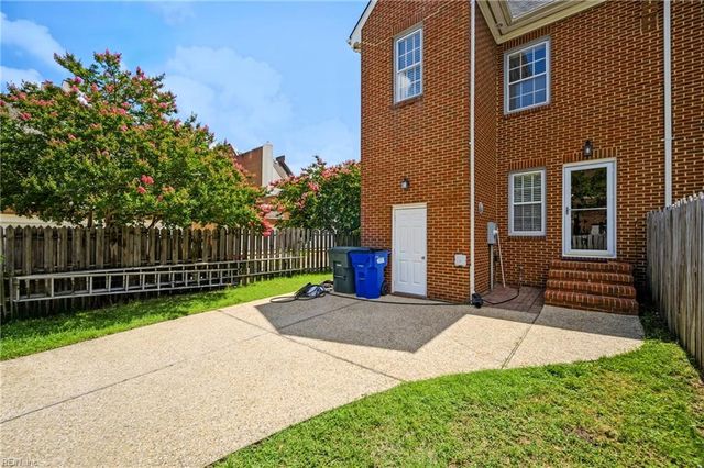 819 Botetourt GDNS, Norfolk, VA 23507