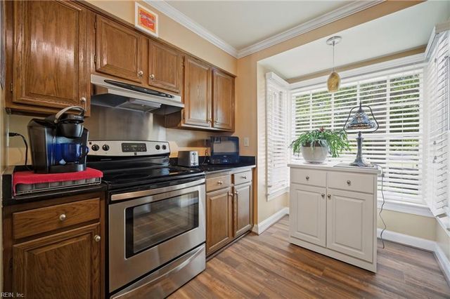 819 Botetourt GDNS, Norfolk, VA 23507