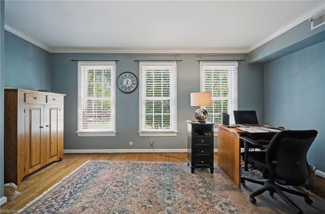 819 Botetourt GDNS, Norfolk, VA 23507