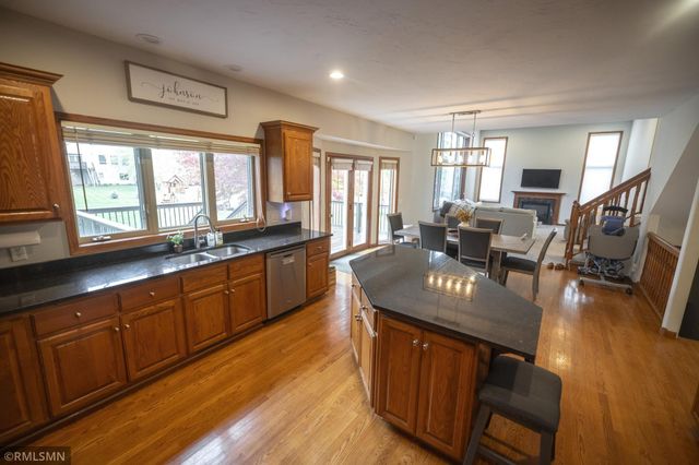 15314 Wilds Parkway NW, Prior Lake, MN 55372