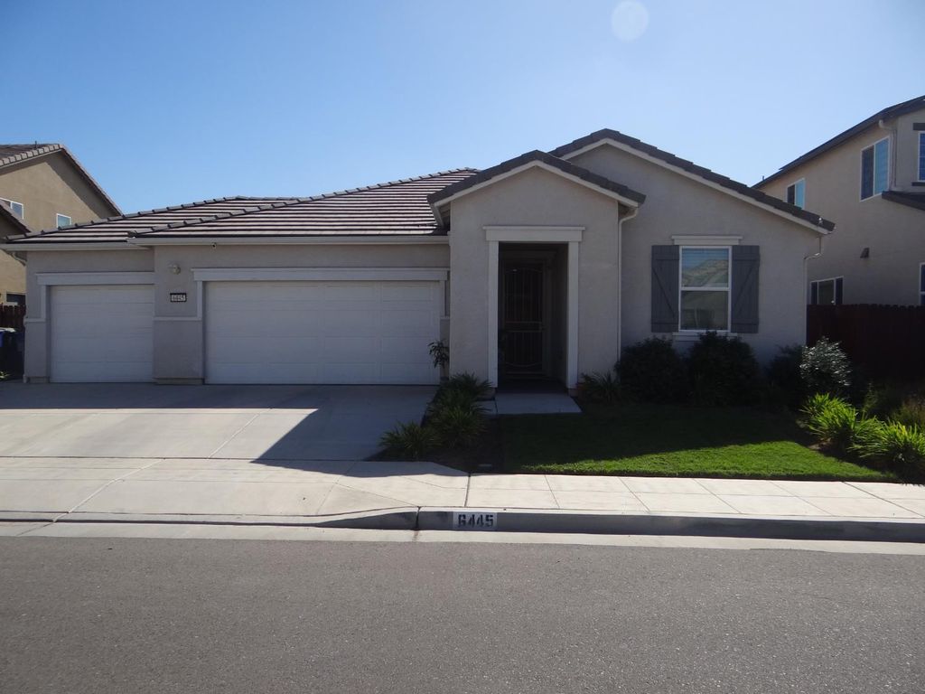 Image 1 of property listing at 6445 W Pico Avenue, Fresno, CA 93723
