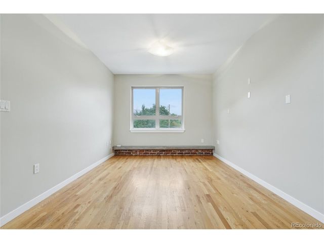 2501 Grove St 201, Denver, CO 80211