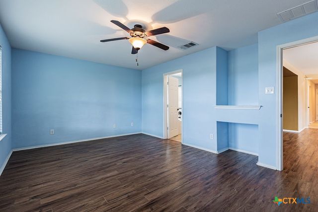 2019 Woodway Drive, Leander, TX 78641