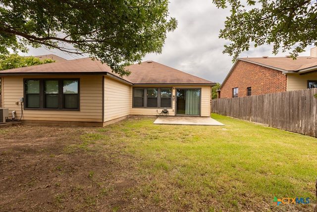 2019 Woodway Drive, Leander, TX 78641