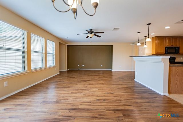 2019 Woodway Drive, Leander, TX 78641