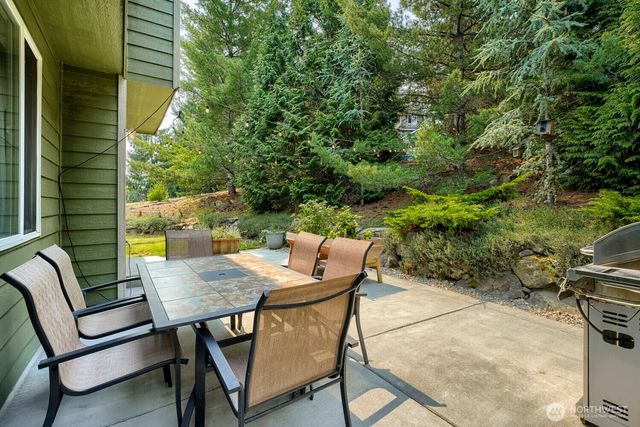 18602 94th Street Ct E, Bonney Lake, WA 98391