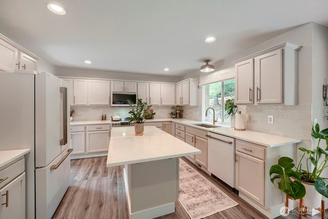 18602 94th Street Ct E, Bonney Lake, WA 98391