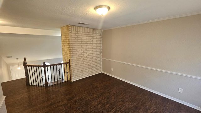 19522 Lake Hollow Lane, Houston, TX 77084