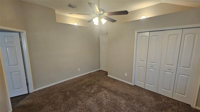 19522 Lake Hollow Lane, Houston, TX 77084