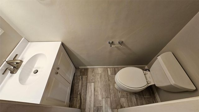 19522 Lake Hollow Lane, Houston, TX 77084