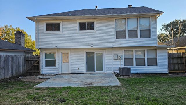 19522 Lake Hollow Lane, Houston, TX 77084