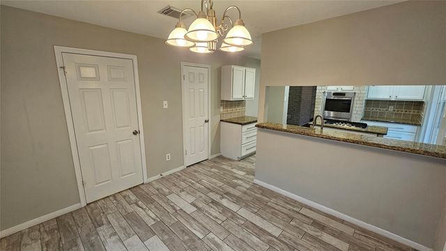 19522 Lake Hollow Lane, Houston, TX 77084