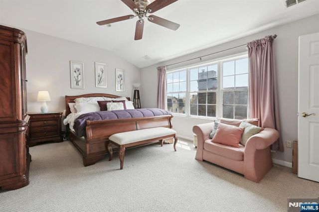 308 Hamilton Place 21, Hackensack, NJ 07601