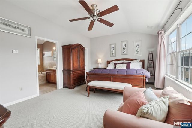 308 Hamilton Place 21, Hackensack, NJ 07601