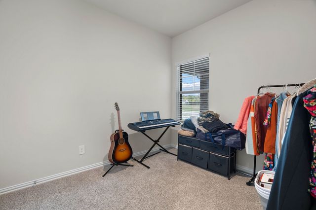 207 Greenbriar Drive, Princeton, TX 75071