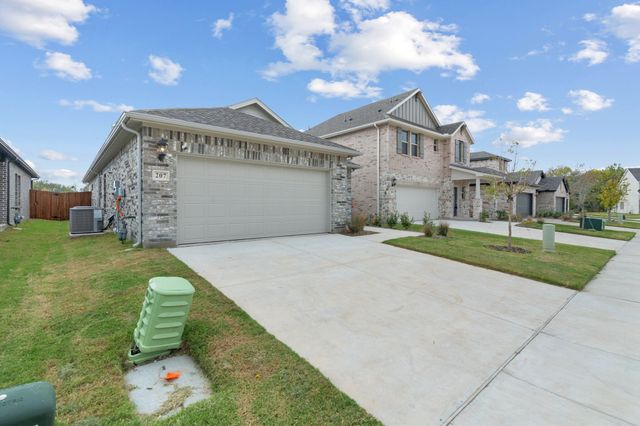 207 Greenbriar Drive, Princeton, TX 75071